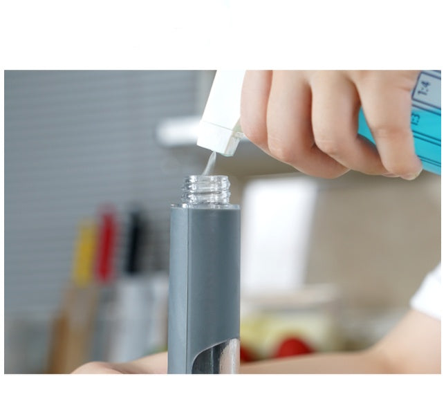 Simple Dish Scrubber for Cleaner Counters and Cookware