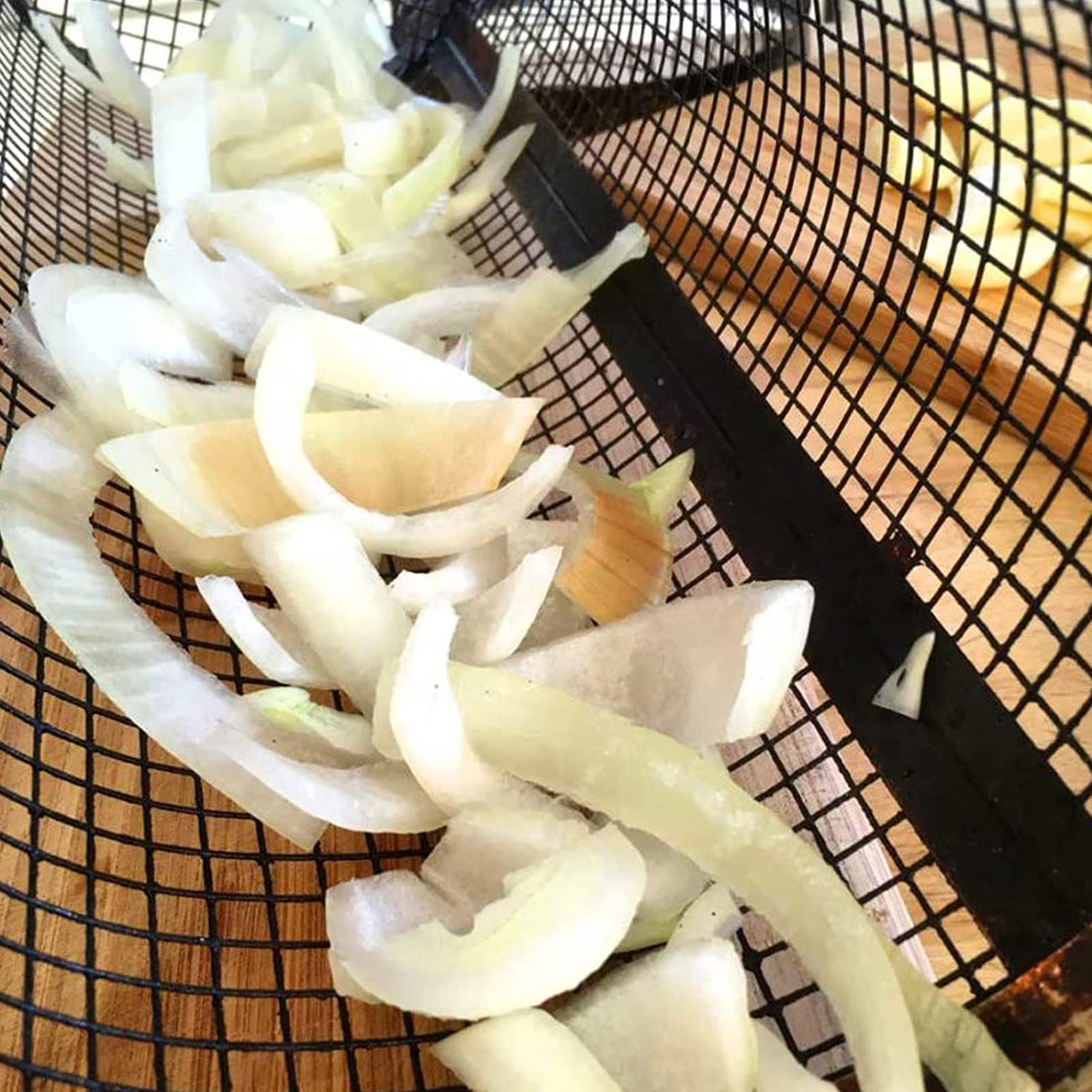 Rolling Barbecue Basket for Even Heat and Flavor