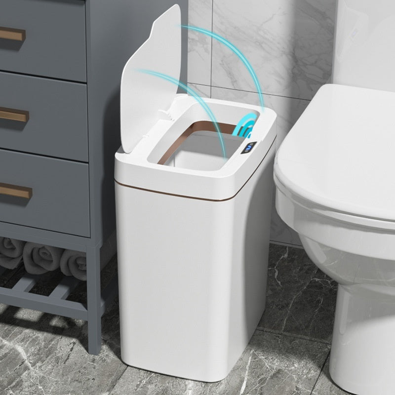 Smart Touchless Trash Can for Easy Home Cleanups