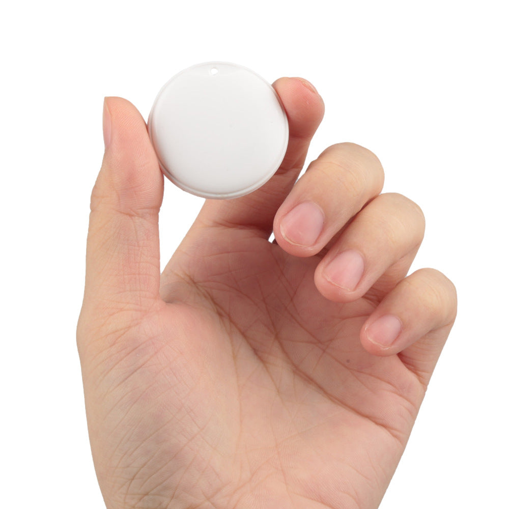 Smart GPS Tag for Easy Tracking and Peace of Mind