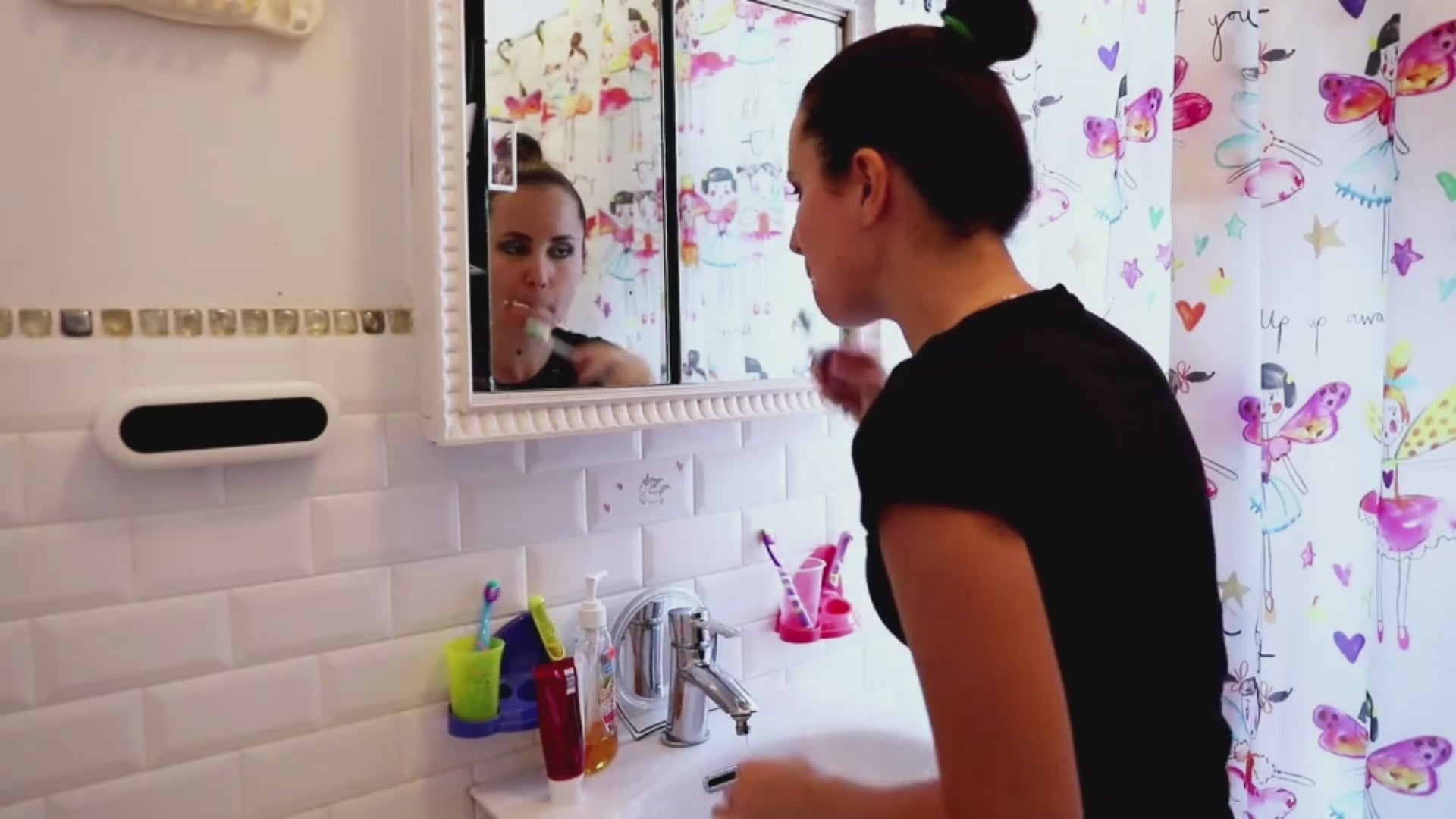 All-In-One Toothbrush Holder with UV Sterilizer